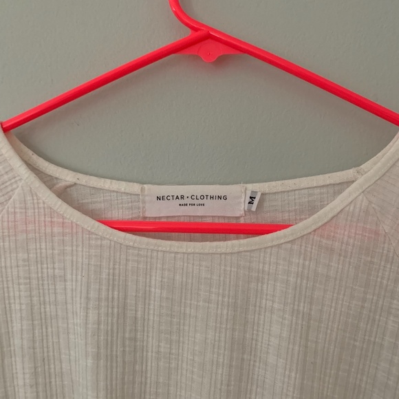 Bohemian White Flowy Crop Top - Picture 3 of 4